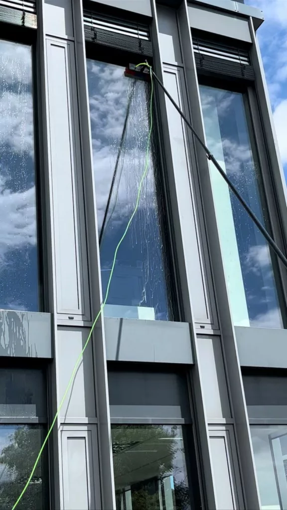 Fassaden Fensterreinigung